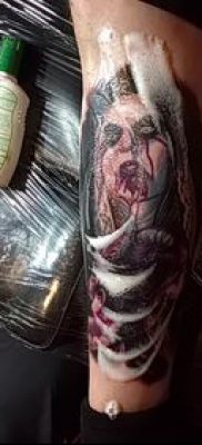 fotó egy apáca tetoválásról (jelentése) - példa egy érdekes tetoválási tervre - 050