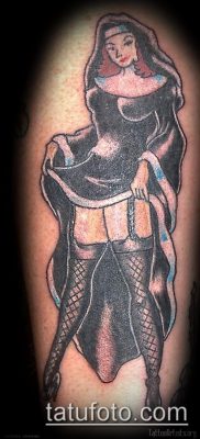 fotó egy apáca tetoválásról (jelentése) - példa egy érdekes tetoválási tervre - 047