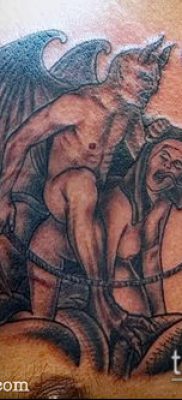 fotó egy apáca tetoválásról (jelentése) - példa egy érdekes tetoválási tervre - 046