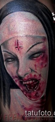 Ismerő apáca - tetoválás fotó