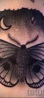 fotó lepke tetoválásról a moly tetoválás jelentéséről szóló cikkhez - tatufoto.ru - 2