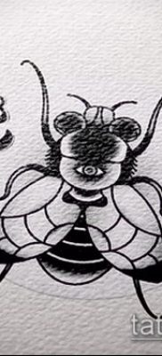 fénykép egy légy tetoválásról (jelentése) - egy példa egy érdekes tetoválási rajzra - 022