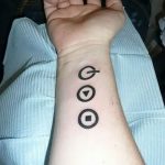 fotó tetoválás zenelejátszó 2019.02.13. №052 - fényképes tetováló zenelejátszó -