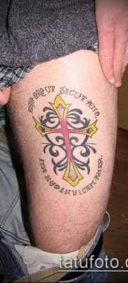 татуировка на бедрото за мъже (стойност) - пример за интересна рисунка за татуировка - 010