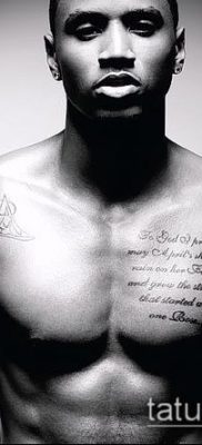 fénykép a tetoválásról a mellkason (jelentése) - egy példa egy érdekes tetoválási tervre - 107