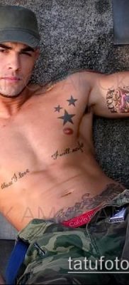 fotó egy tetoválásról a mellkason (jelentése) - egy példa egy érdekes tetoválási tervre - 101