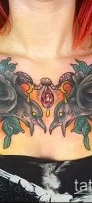 fotó a tetoválásról a mellkason (jelentése) - példa egy érdekes tetoválási tervre - 041