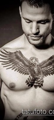 fotó a tetoválásról a mellkason (jelentése) - példa egy érdekes tetoválási tervre - 036