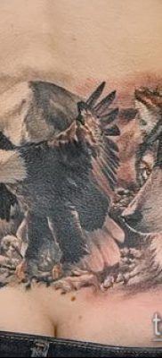 farokcsont tetoválás fotó (érték) - példa egy érdekes tetoválási rajzra - 028