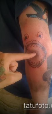 könyök tetoválás fotó (jelentése) - példa egy érdekes tetoválási rajzra - 046