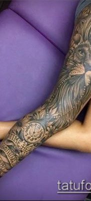 fotó tetoválásról a combon (jelentése) - példa rajz - 072