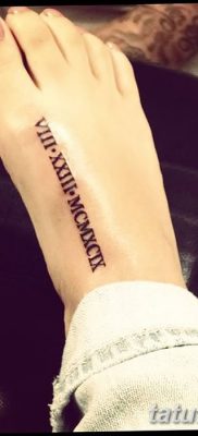 fotó a tetoválásról a jobb lábán, 2018.04.16., №043 - tetoválás a jobb lábán -