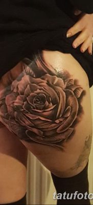 fotó a fenekén lévő tetoválásról, 2017. szeptember 09 -én, 007 - tetoválás a fenéken -