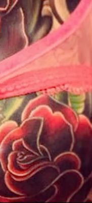 fotó a fenéken lévő tetoválásról, 2017. 09. 09. №070 - tetoválás a fenéken -