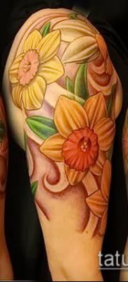 fotó egy nárcisz tetoválásról (Narcissus Tattoo) (érték) - példa rajz - 003