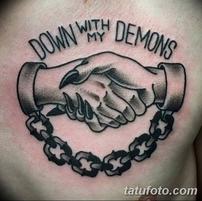 fotó bilincs tetoválás kelt 2018.06.25. №095 - tetováló bilincs -