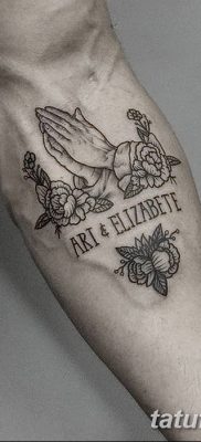 fotó bilincs tetoválás kelt 2018.06.25. №094 - tetováló bilincs -