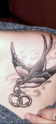 fotó bilincs tetoválás kelt 2018.06.25. №092 - tetováló bilincs -