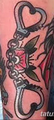 fotó bilincs tetoválás kelt 2018.06.25. №073 - tetováló bilincs -