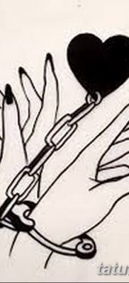 fotó bilincs tetoválás kelt 2018.06.25. №012 - tetováló bilincs -