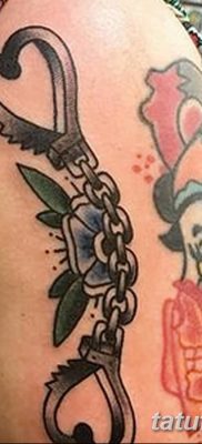 fotó bilincs tetoválás kelt 2018.06.25. №035 - tetováló bilincs -