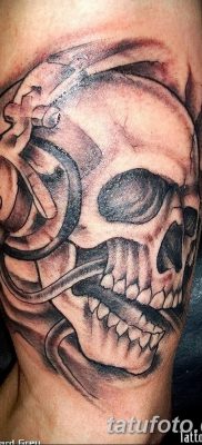 Fotó tetováló fejhallgatóról 2018.08.28. №006 - tetováló fejhallgató -