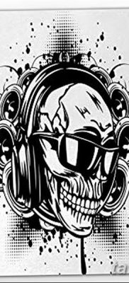 Fotó tetováló fejhallgatóról 2018.08.28. №009 - tetováló fejhallgató -