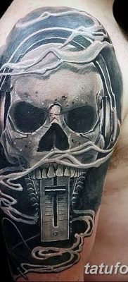 Fotó tetováló fejhallgatóról 2018.08.28. №121 - tetováló fejhallgató -