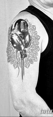 Fotó tetováló fejhallgatóról 2018.08.28. №132 - tetováló fejhallgató -