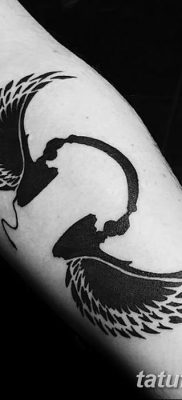 Fotó tetováló fejhallgatóról 2018.08.28. №134 - tetováló fejhallgató -