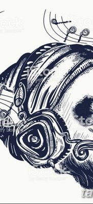 Fotó tetováló fejhallgatóról 2018.08.28. №024 - tetováló fejhallgató -