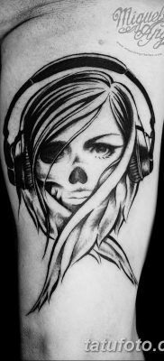 Fotó tetováló fejhallgatóról 2018.08.28. №029 - tetováló fejhallgató -