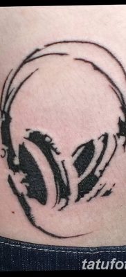 Fotó tetováló fejhallgatóról 2018.08.28. №035 - tetováló fejhallgató -