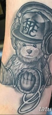 Fotó tetováló fejhallgatóról 2018.08.28. №041 - tetováló fejhallgató -