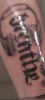 Fotó tetováló fejhallgatóról 2018.08.28. №042 - tetováló fejhallgató -