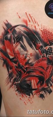 Fotó tetováló fejhallgatóról 2018.08.28. №049 - tetováló fejhallgató -