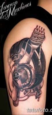 Fotó tetováló fejhallgatóról 2018.08.28. №059 - tetováló fejhallgató -