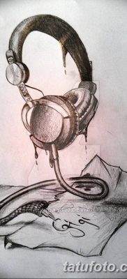 Fotó tetováló fejhallgatóról 2018.08.28. №076 - tetováló fejhallgató -