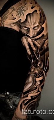 fotó egy tetováló szálról egy bábuval (tetoválás) (érték) - példa rajz - 017