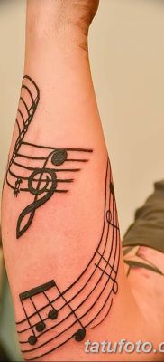 fotó a tetováló jegyzetekről, 2017.10.30. 017. sz. - Tetováló jegyzetek -