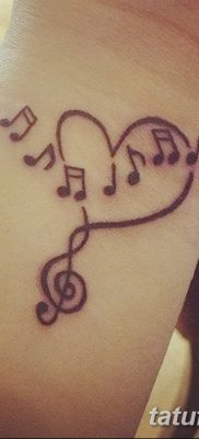 fotó a tetováló jegyzetekről, 2017. 10. 30 -án, 031. szám - Tetováló jegyzetek -