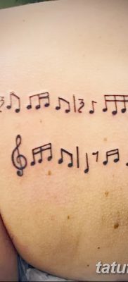 fotó a tetováló jegyzetekről, 2017. 10. 30 -án, 032 sz. - Tetováló jegyzetek -