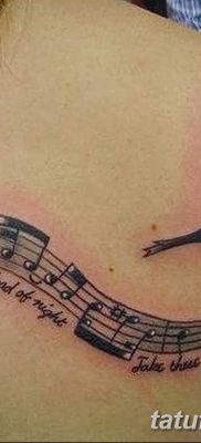 fotó a tetováló jegyzetekről, 2017. 10. 30 -án, 043. sz. - Tetováló jegyzetek -