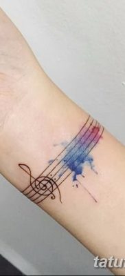 fotó a tetováló jegyzetekről, 2017.10.30. 060. sz. - Tetováló jegyzetek -