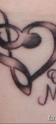 fotó a tetováló jegyzetekről, 2017. 10. 30 -án, 068. szám - Tetováló jegyzetek -