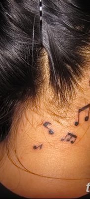 fotó a tetováló jegyzetekről, 2017. 10. 30 -án, 085. sz. - Tetoválásjegyzetek -
