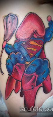 A NEW SCHOOL TATTOOS # 525 a minta érdekes változata, amely sikeresen használható az új lányok iskolájának átalakítására és tetoválására