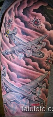 felhő tetoválás # 964 a minta hűvös változata, amely jól használható átalakítására és háttérfelhő tetoválásként történő alkalmazására