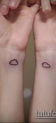 felhő tetoválás # 232 a minta hűvös változata, amely sikeresen használható felhők és csillagok tetoválásként történő feldolgozására és alkalmazására