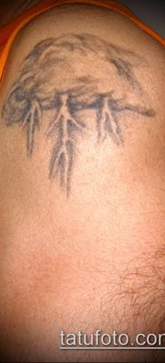 felhő tetoválás száma 701 - a minta érdekes változata, amely jól használható napfelhő tetoválásként történő feldolgozásra és alkalmazásra